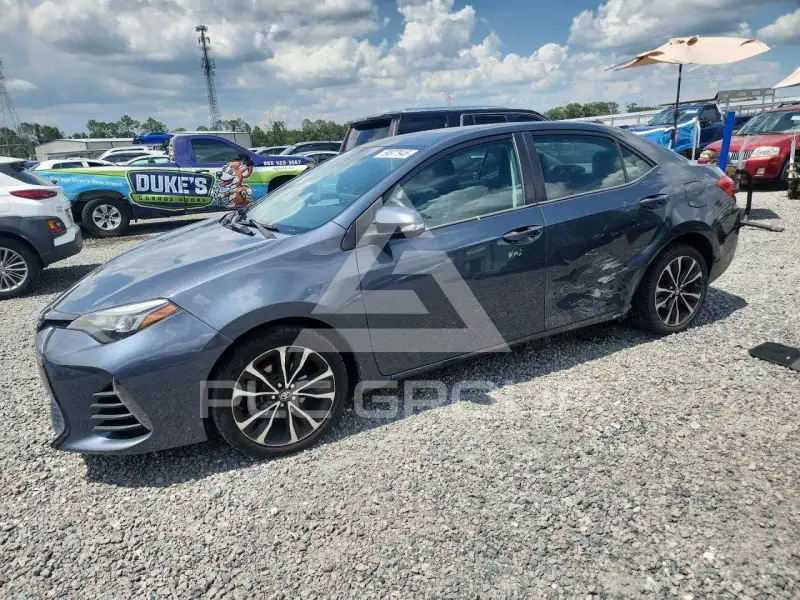 2019 Toyota COROLLA фото