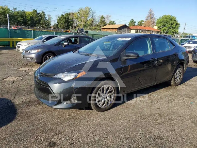2019 Toyota COROLLA фото