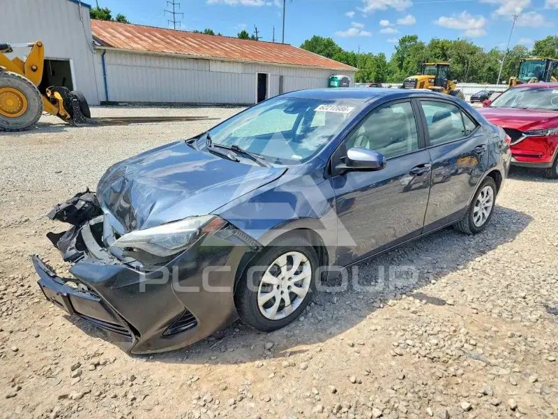2019 Toyota COROLLA фото