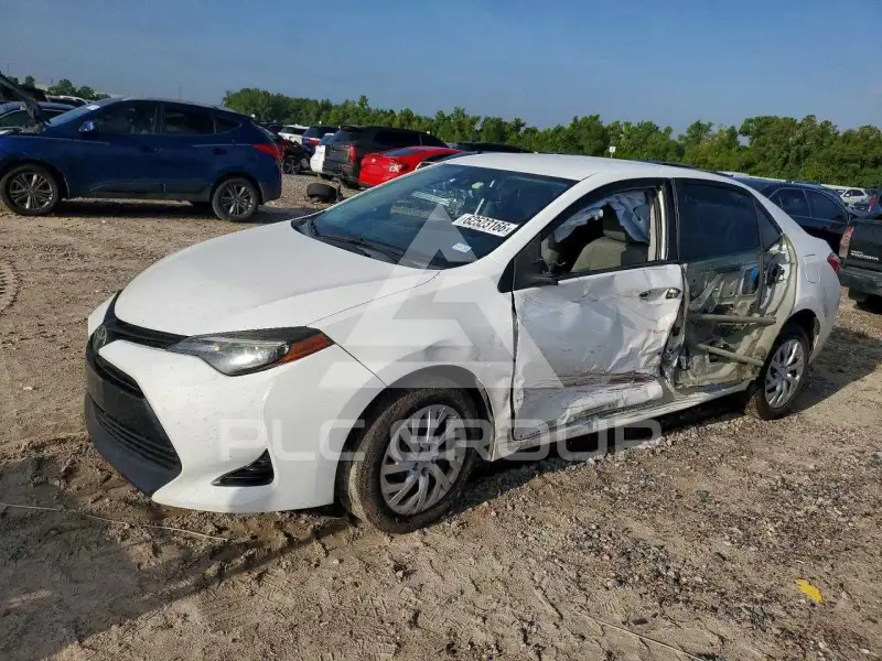 2019 Toyota COROLLA фото