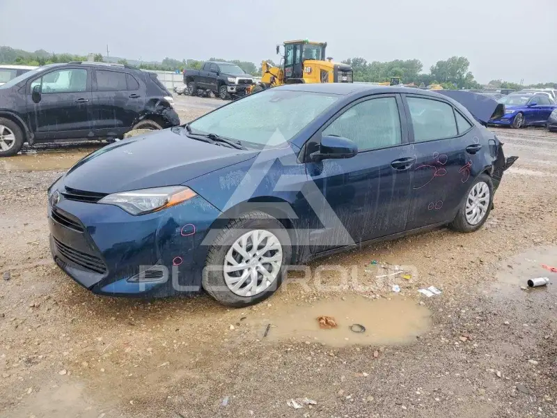 2019 Toyota COROLLA фото
