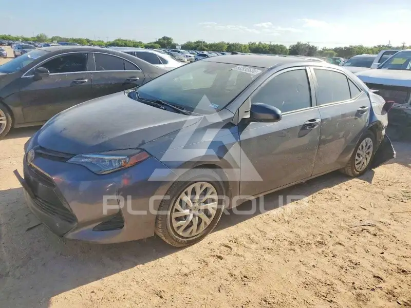 2019 Toyota COROLLA фото