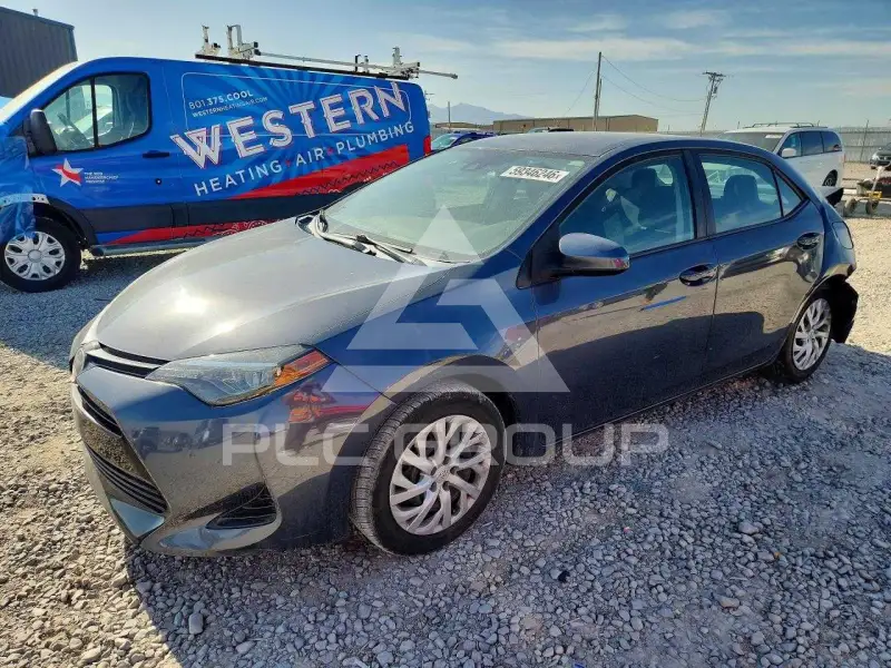 2019 Toyota COROLLA фото