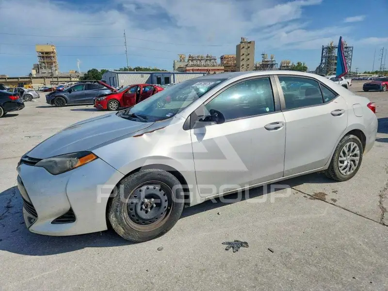 2019 Toyota COROLLA фото