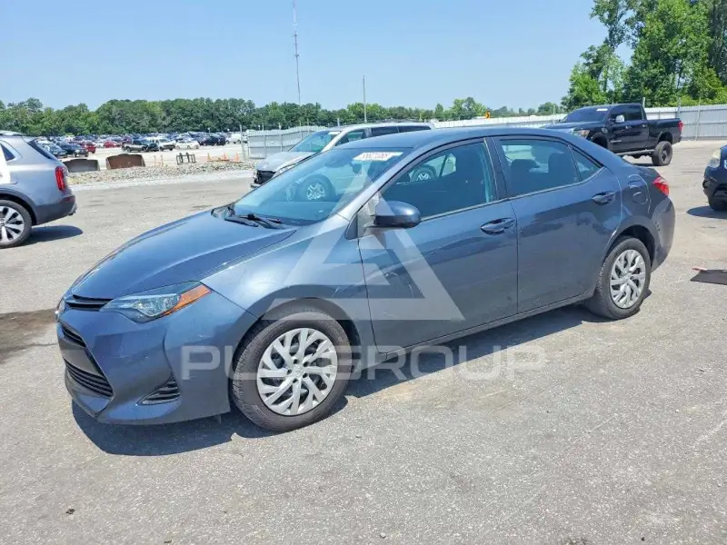 2019 Toyota COROLLA фото