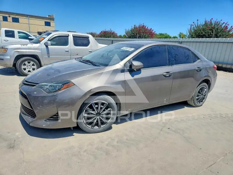 2019 Toyota COROLLA фото