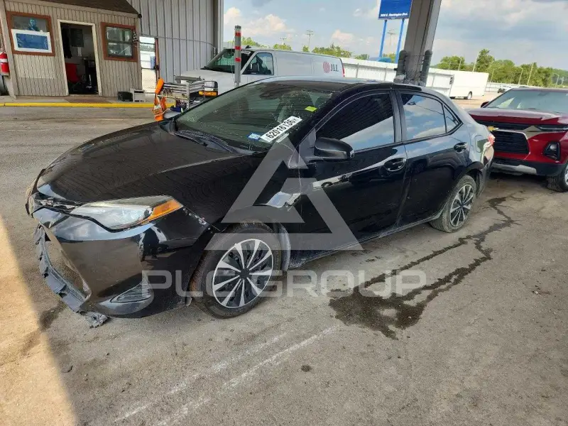 2019 Toyota COROLLA фото