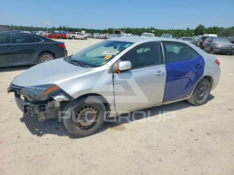 2019 Toyota COROLLA фото