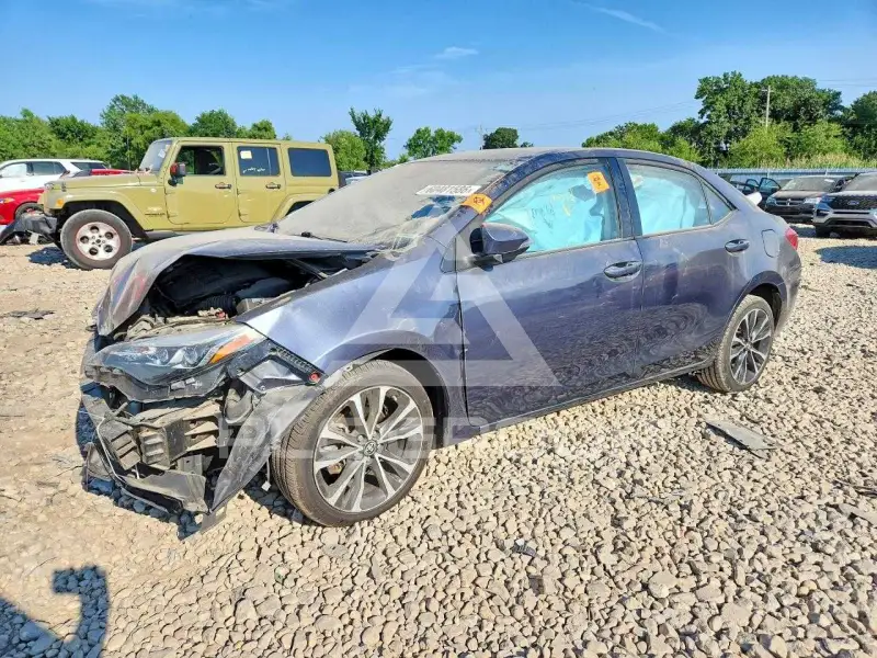 2019 Toyota COROLLA фото