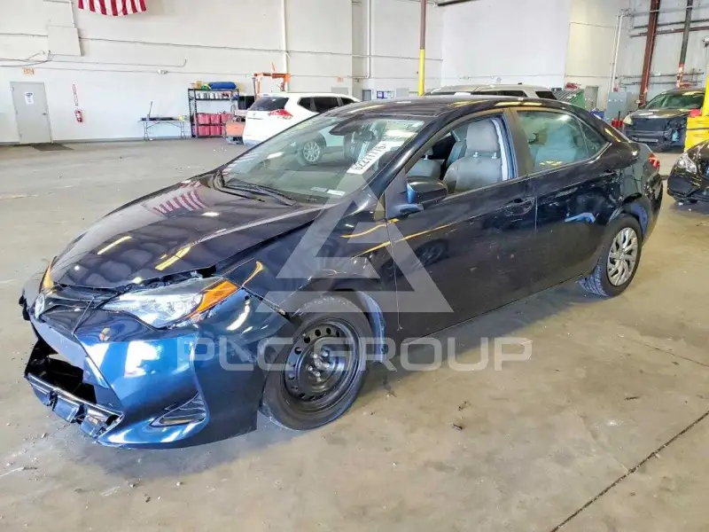 2019 Toyota COROLLA фото