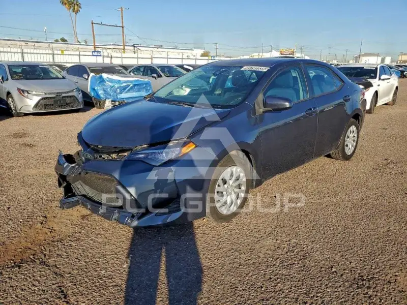 2019 Toyota COROLLA фото