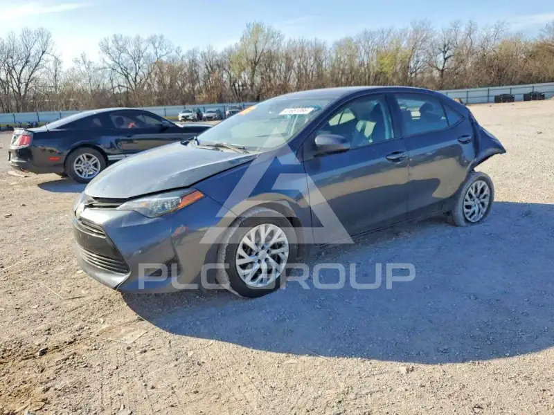 2019 Toyota COROLLA фото