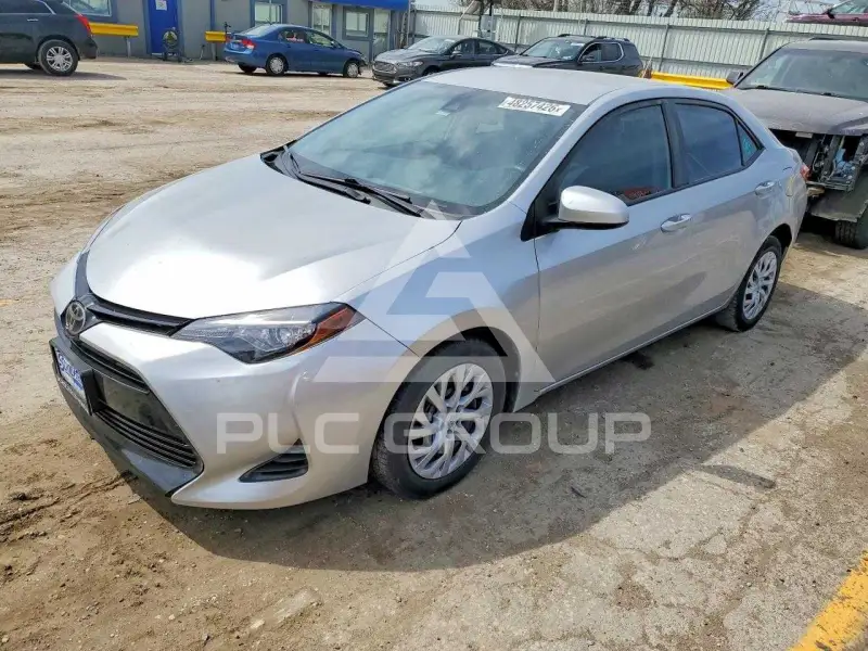 2019 Toyota COROLLA фото