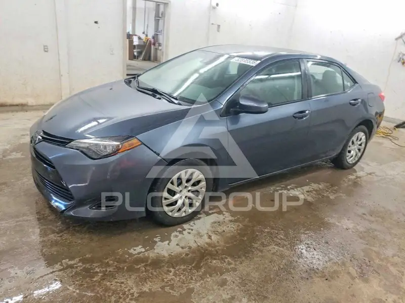 2019 Toyota COROLLA фото
