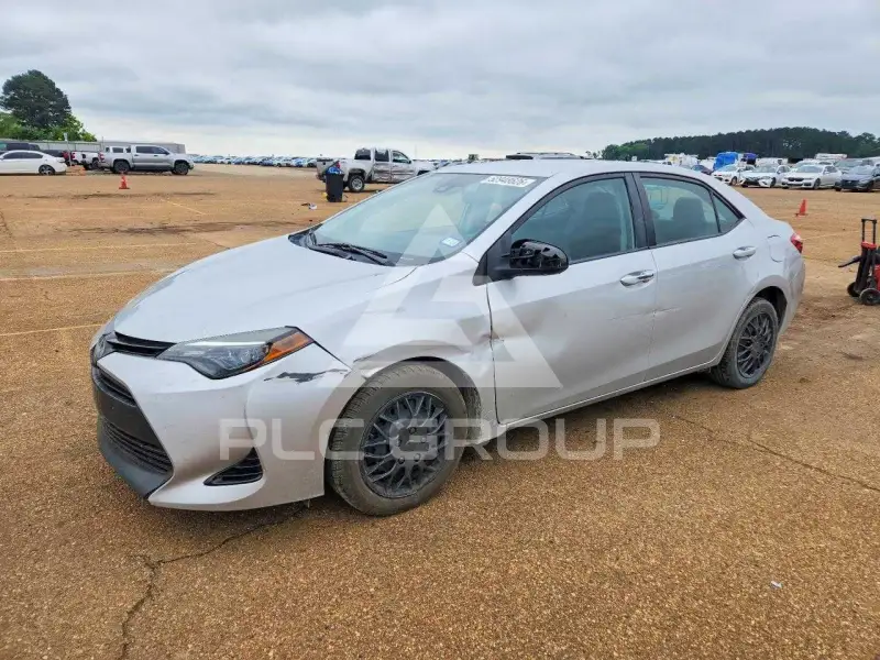 2019 Toyota COROLLA фото