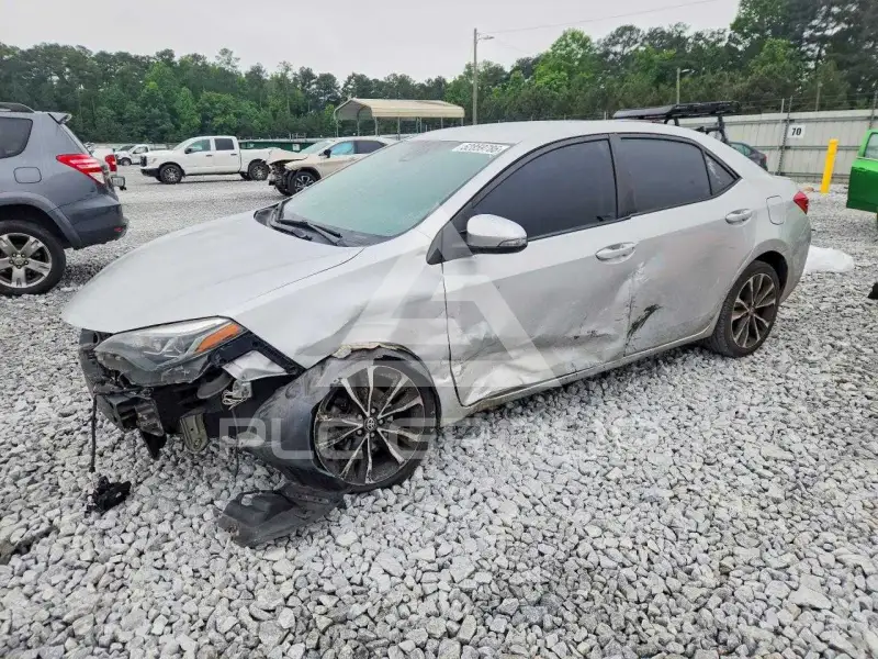 2019 Toyota COROLLA фото