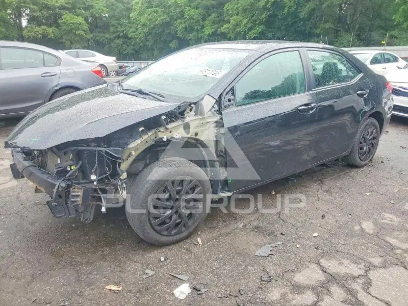 2019 Toyota COROLLA фото