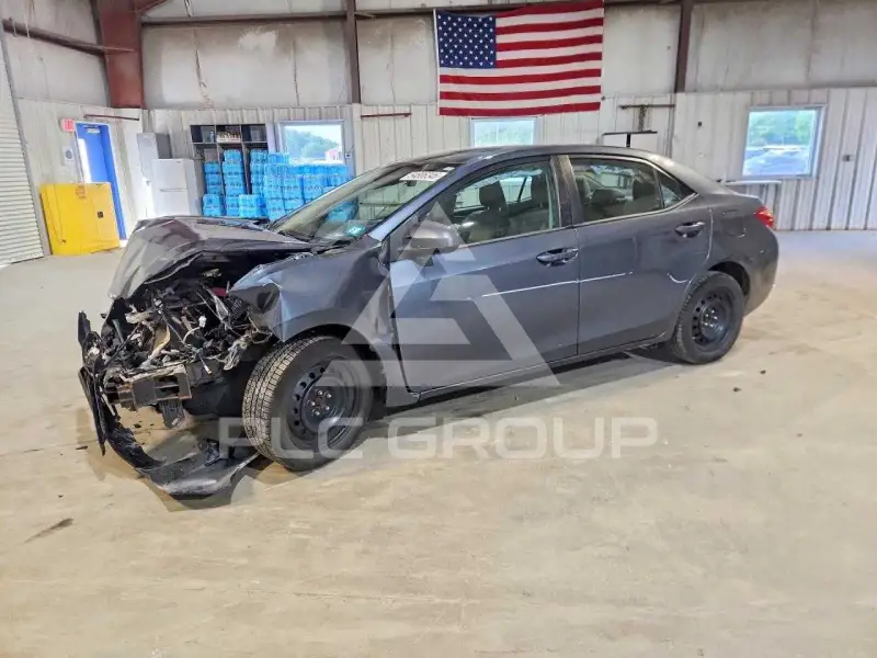 2019 Toyota COROLLA фото