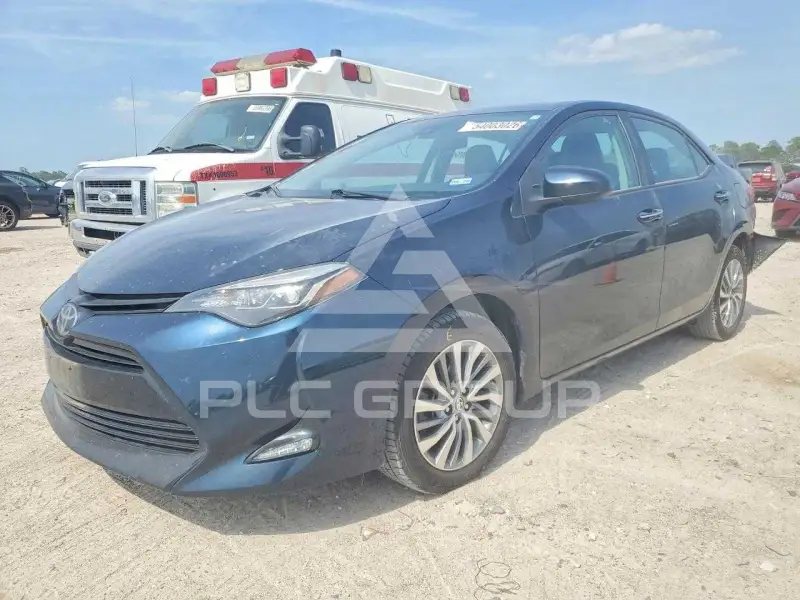 2019 Toyota COROLLA фото