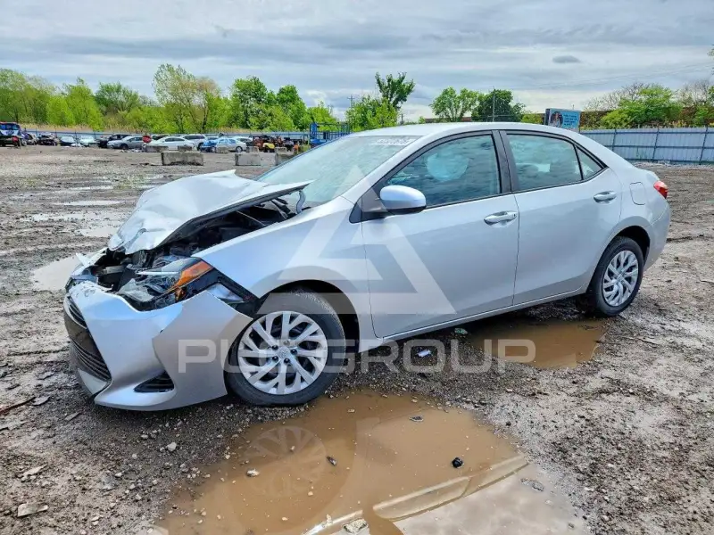 2019 Toyota COROLLA фото