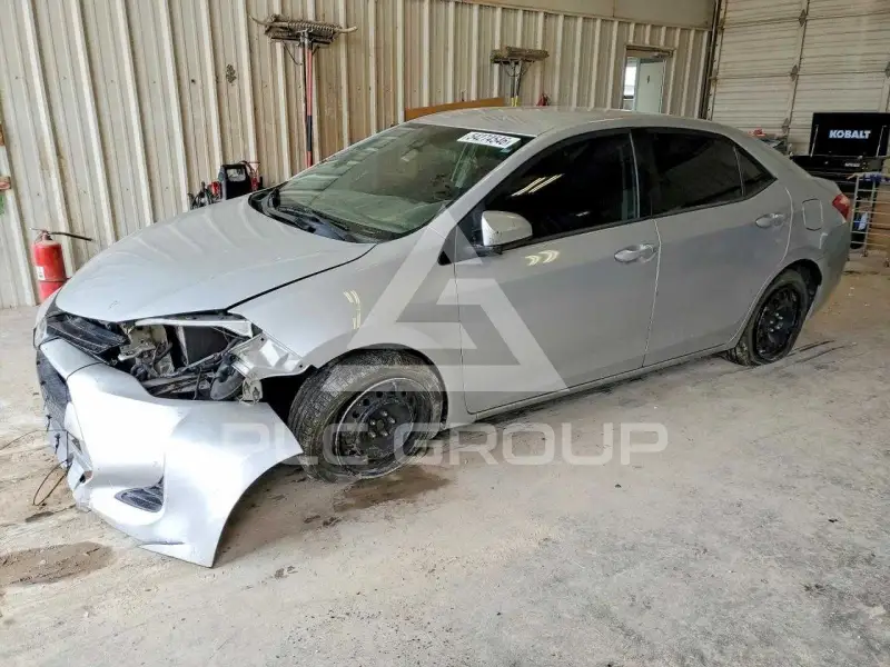 2019 Toyota COROLLA фото