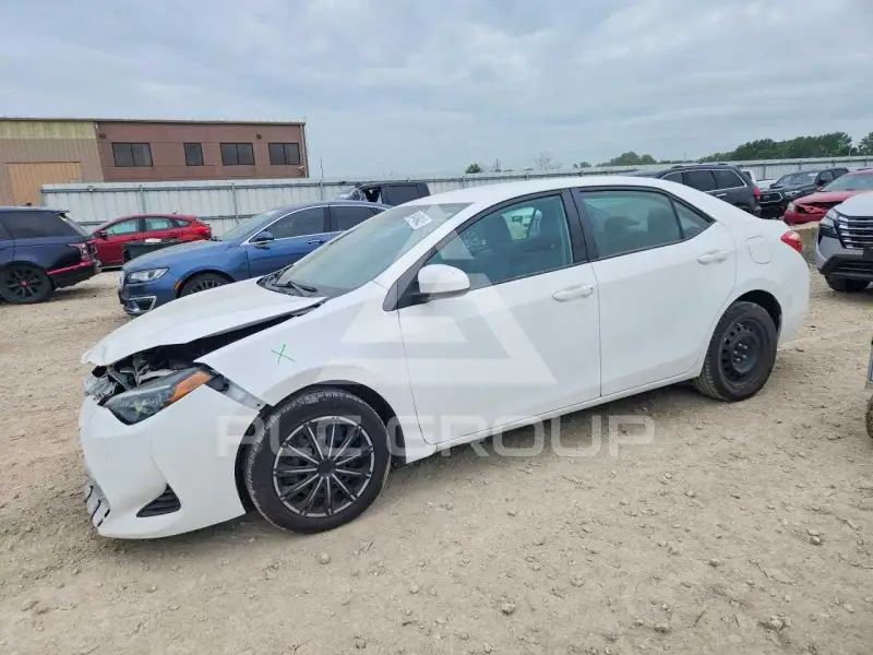 2019 Toyota COROLLA photo