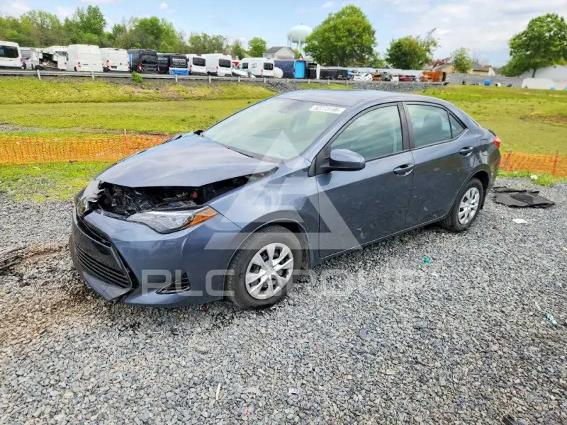 2019 Toyota COROLLA фото
