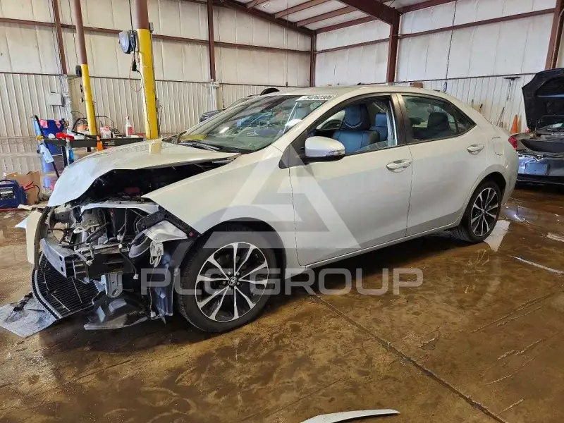 2019 Toyota COROLLA фото