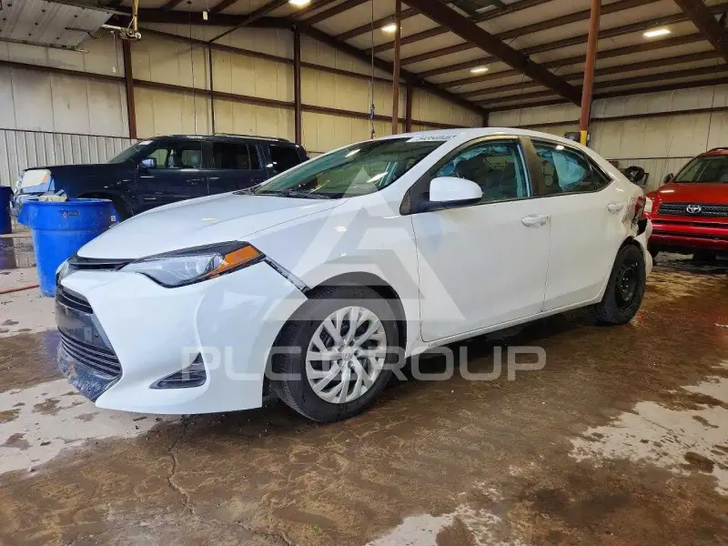 2019 Toyota COROLLA фото
