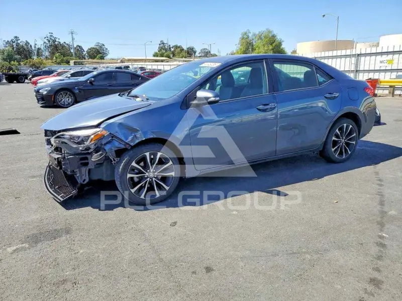 2019 Toyota COROLLA фото