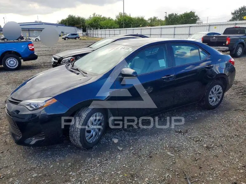 2019 Toyota COROLLA фото