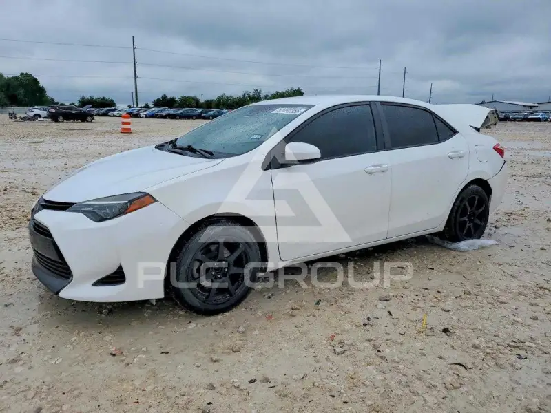 2019 Toyota COROLLA фото