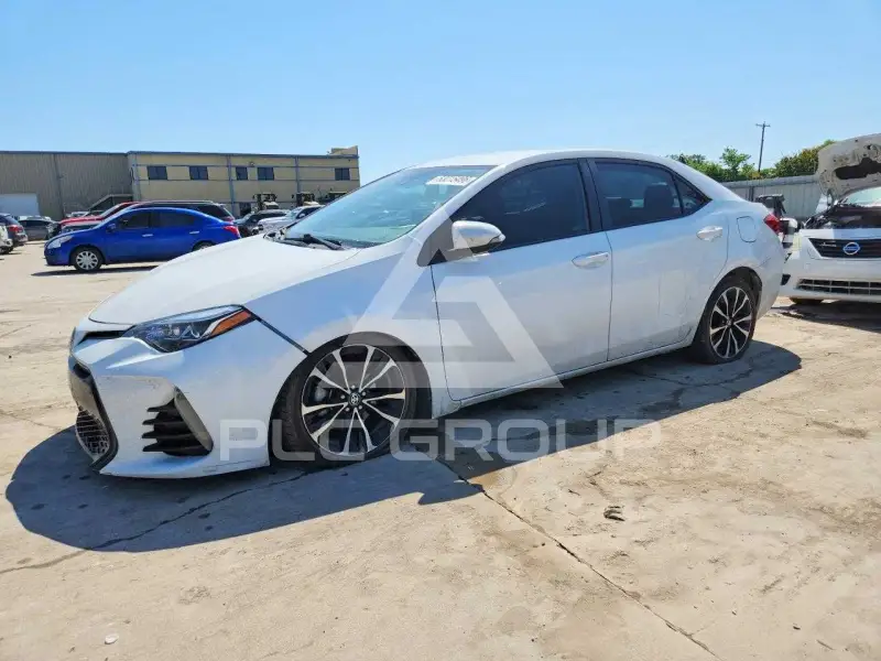 2019 Toyota COROLLA фото