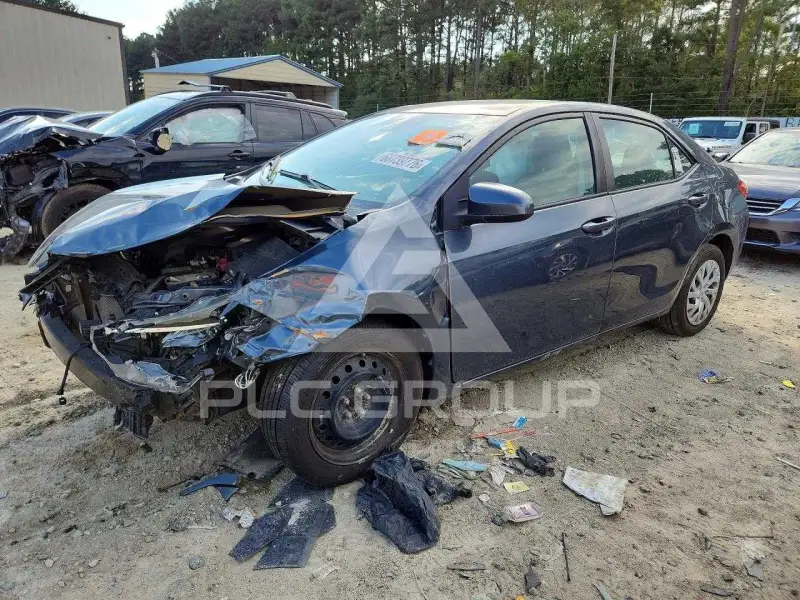 2019 Toyota COROLLA фото