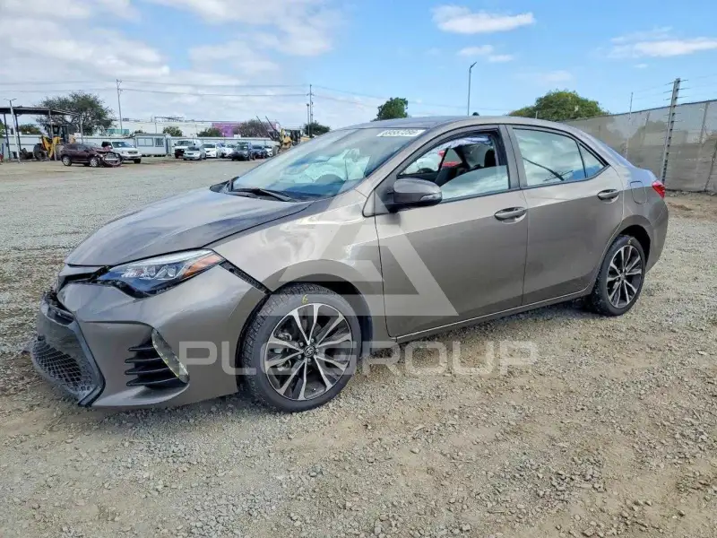 2019 Toyota COROLLA фото