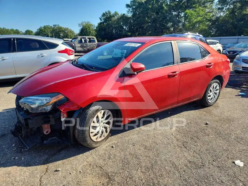 2019 Toyota COROLLA фото