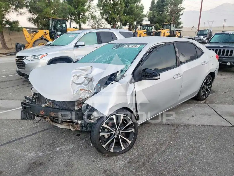 2019 Toyota COROLLA фото