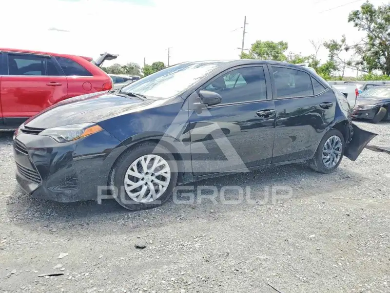 2019 Toyota COROLLA фото