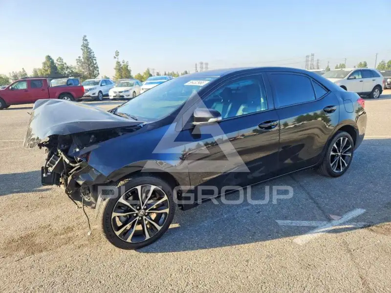 2019 Toyota COROLLA фото