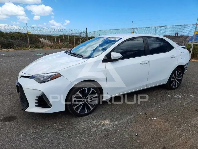 2019 Toyota COROLLA фото