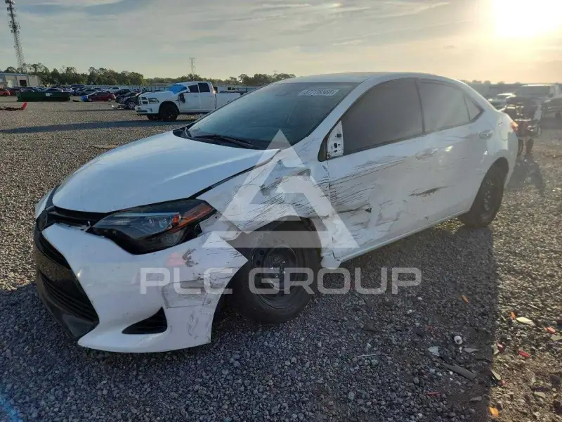 2019 Toyota COROLLA фото