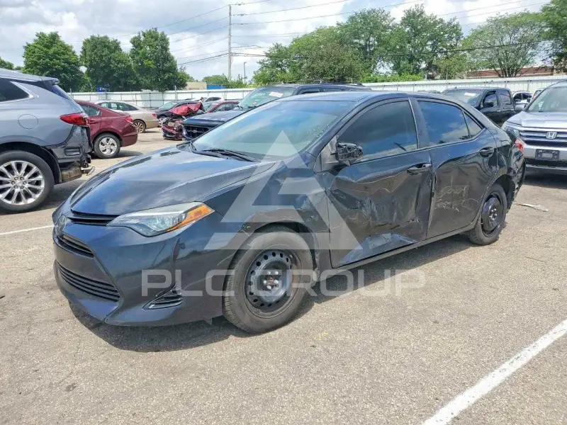2019 Toyota COROLLA фото