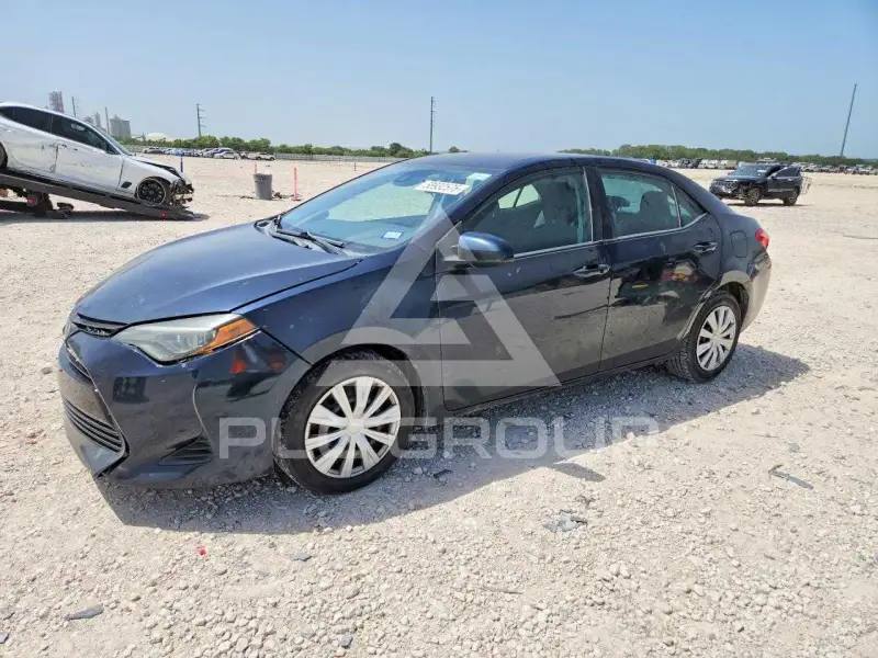 2019 Toyota COROLLA фото