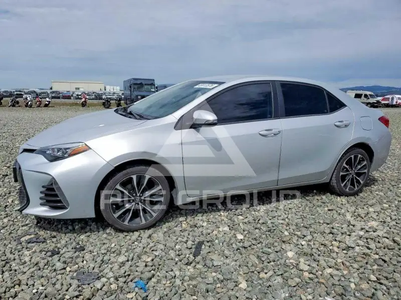 2019 Toyota COROLLA фото