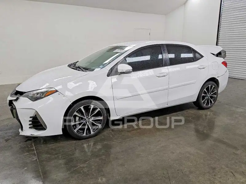 2019 Toyota COROLLA фото