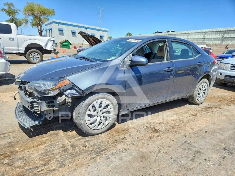 2019 Toyota COROLLA фото
