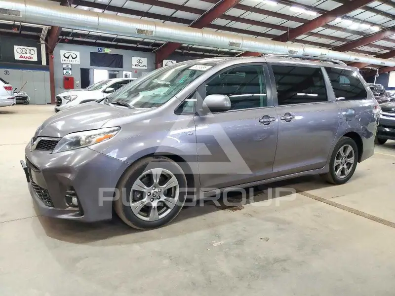 2019 Toyota SIENNA фото