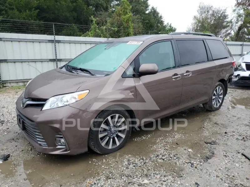 2019 Toyota SIENNA фото
