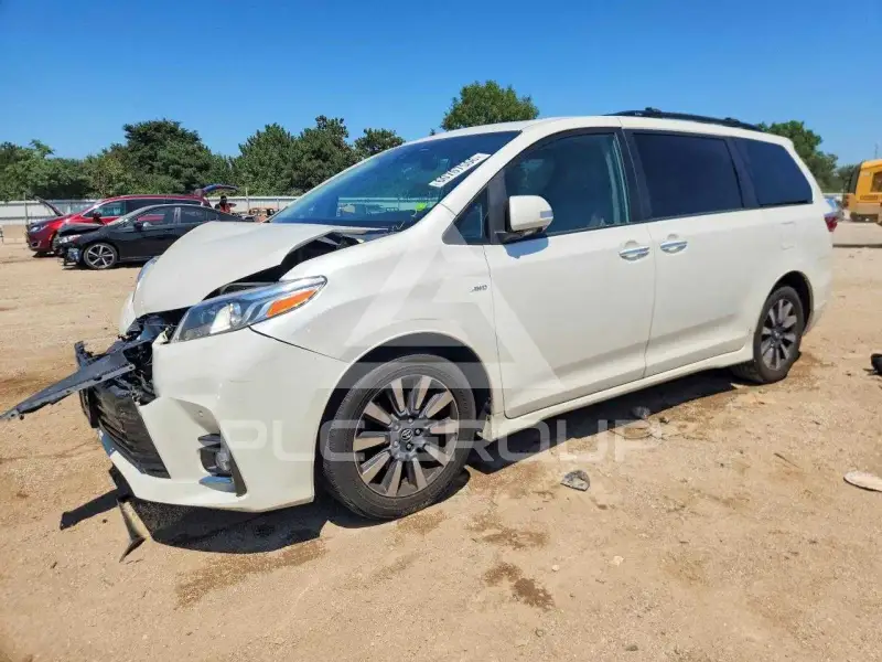 2019 Toyota SIENNA фото