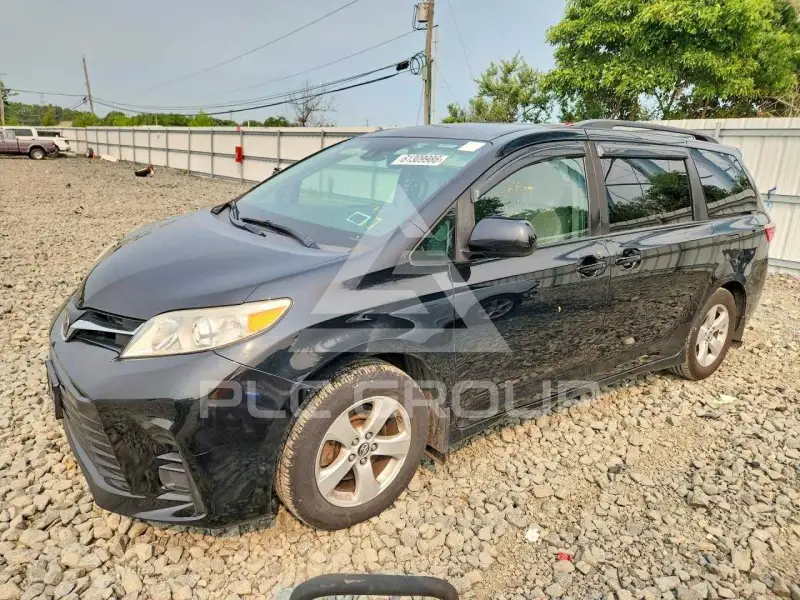 2019 Toyota SIENNA фото